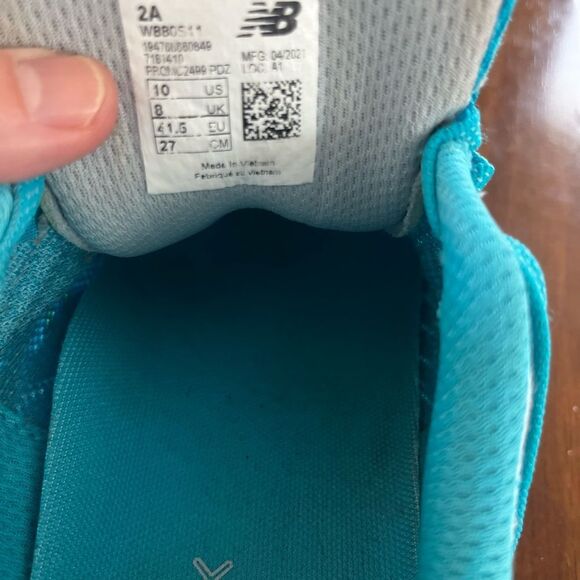 New Balance Women's Blue Running Shoes; Size 10; GREAT CONDITION - Picture 14 of 14